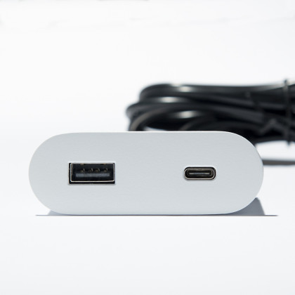 VersaPick, 1x USB A/C, oval, white mat RAL 9003 VersaPick, 1x USB A/C, oval, white mat RAL 9003