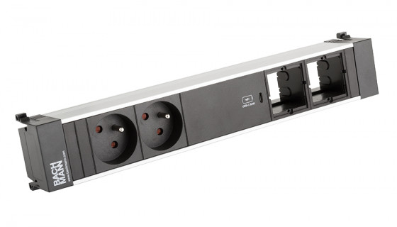 BACHMANN 916.532 socket unit 2x 230V + USB C 60W + 2x free module