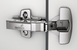 HETTICH 9094451 Sensys 8676 B12,5 TH53 110° naložený pro tenké dveře P2O