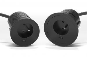 VersaTag 1x 230V, 1x USB-C, black